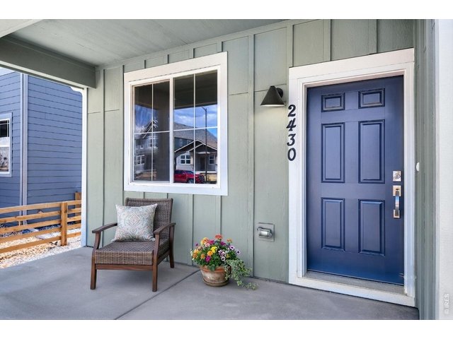 Property Photo 2 Great front porch with mountain views