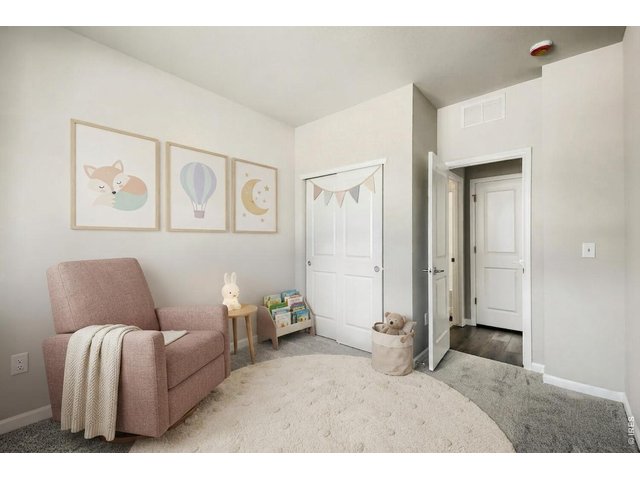Property Photo 11 3rd bedroom