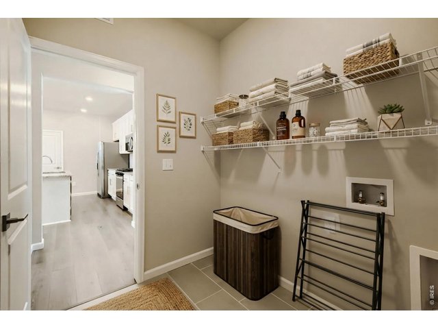 Property Photo 16 Laundry room with hook-ups