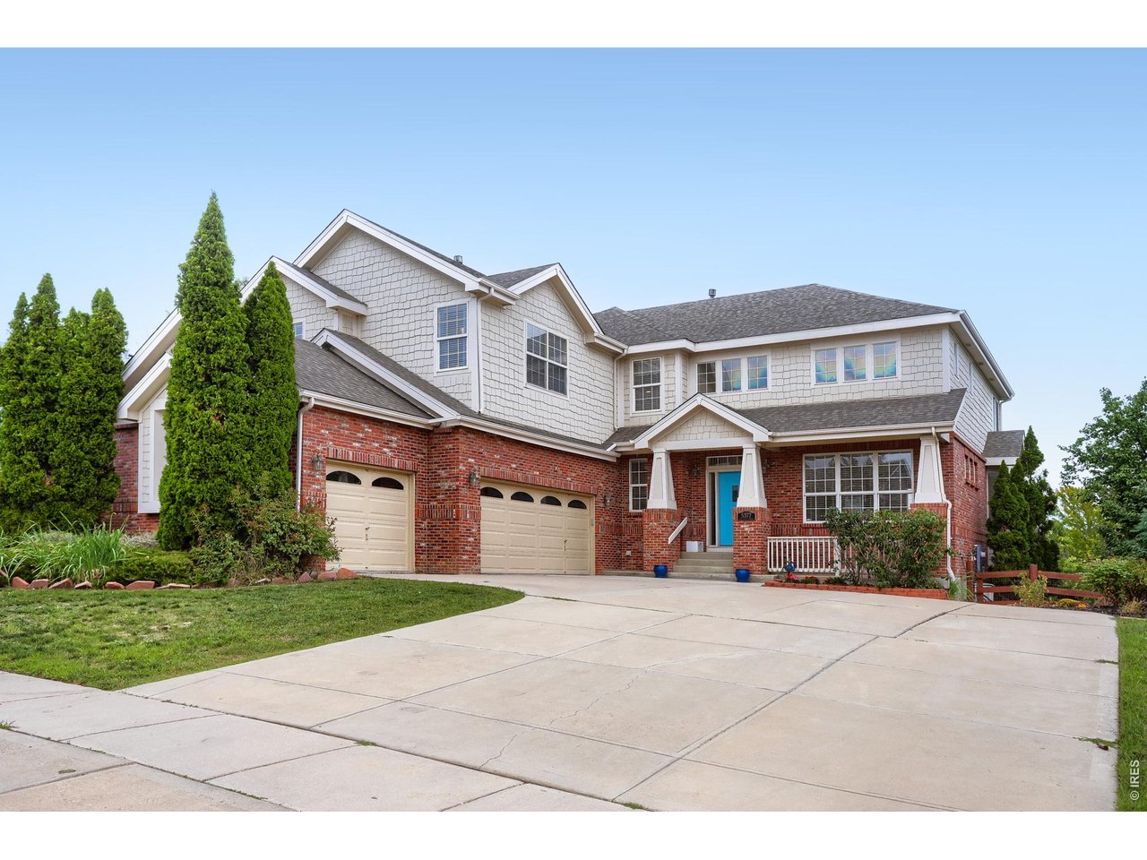 Property Photo 1 