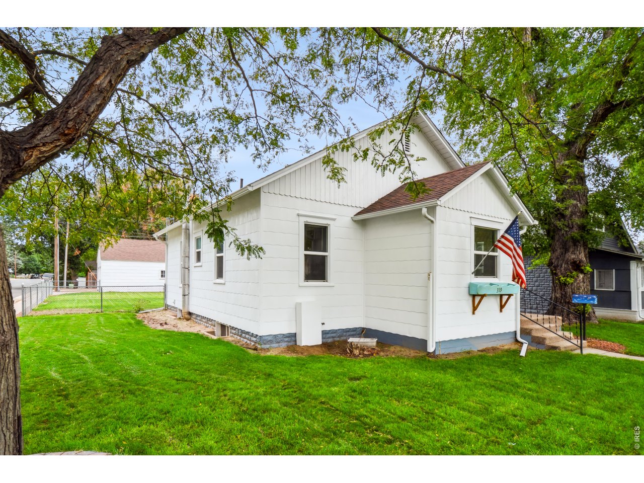 Property Photo 4 