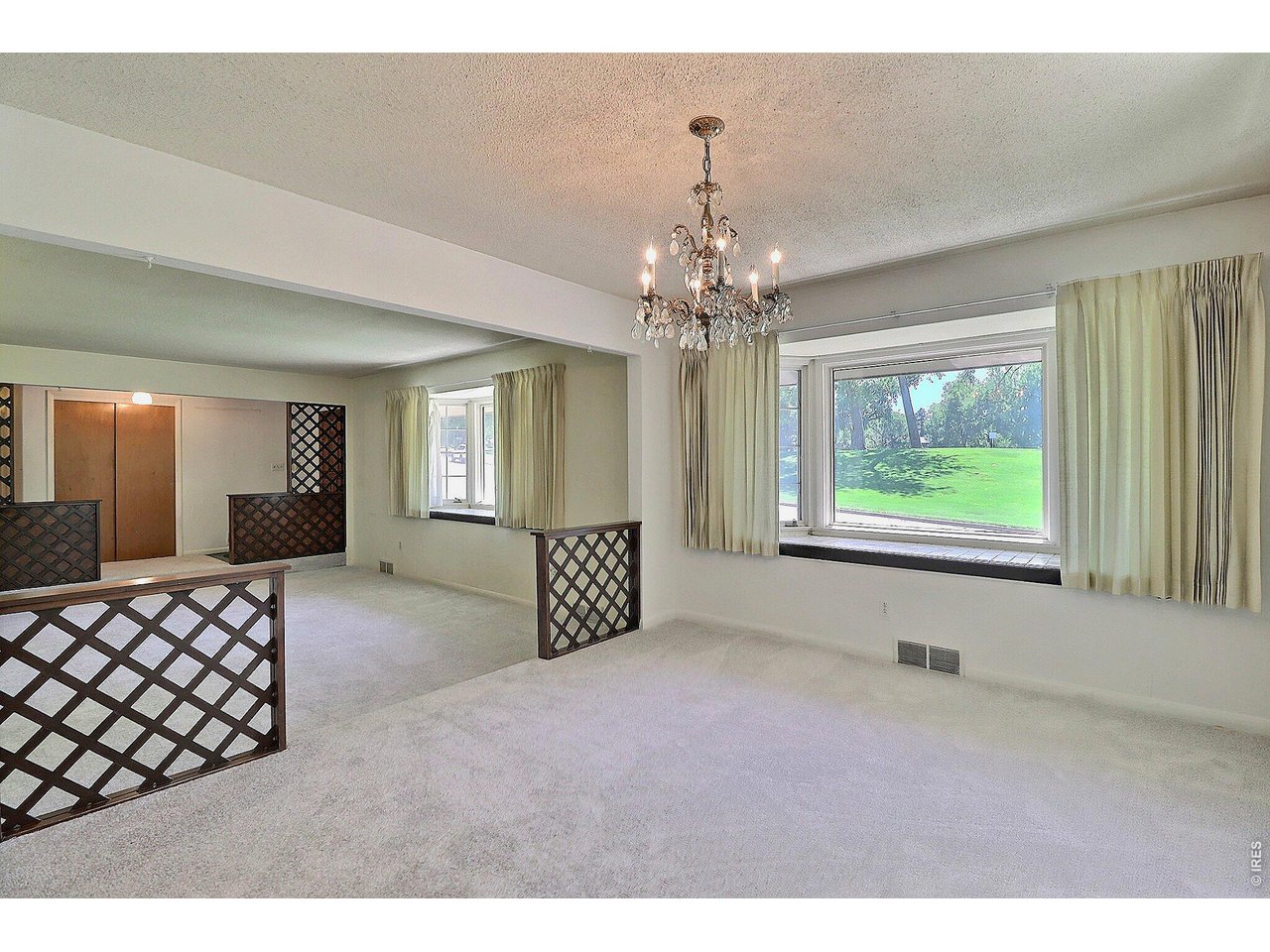 Property Photo 9 with Pretty Window Views