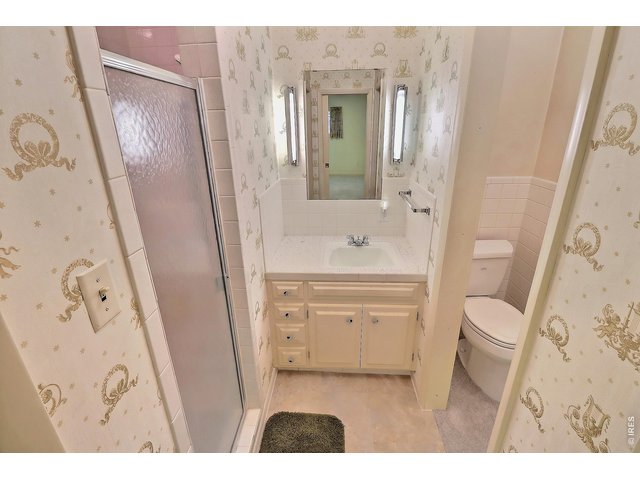 Property Photo 22 Primary Bathroom