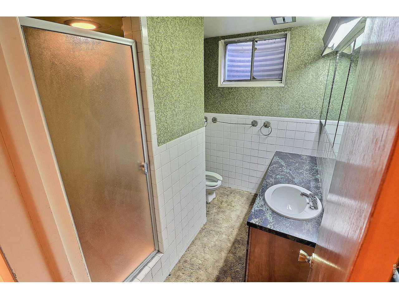 Property Photo 36 Downstairs Bathroom
