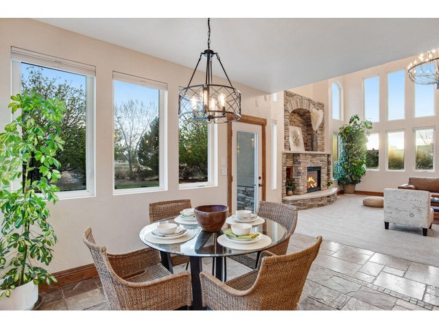 Property Photo 21 Breakfast nook with southern exposure and plenty of sunlight