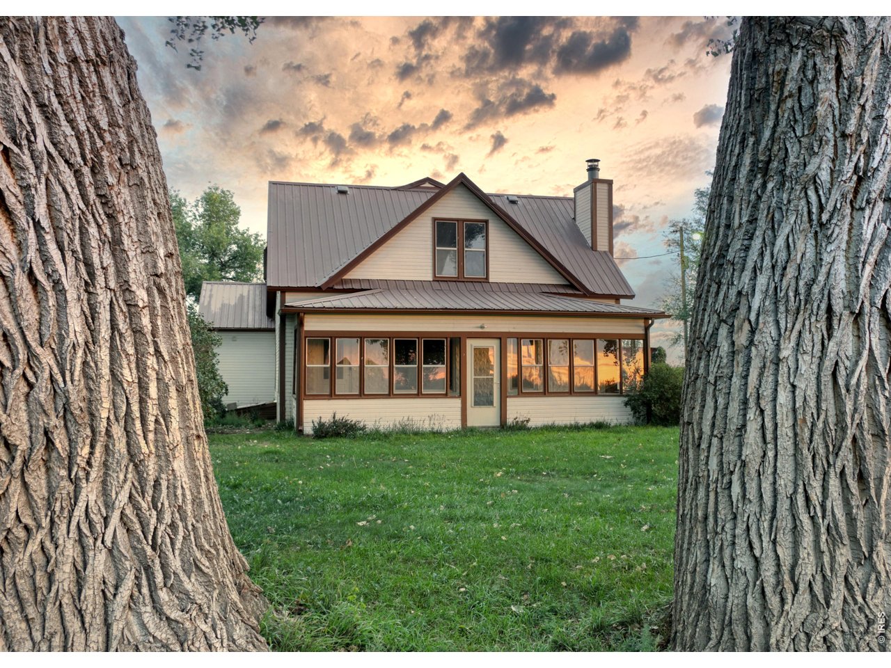 Property Photo 1 