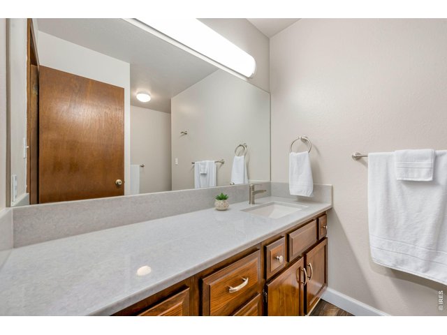 Property Photo 25 Upper level full bathroom, updated!