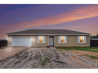 9548 Mcguire Ave Carr, CO 80612