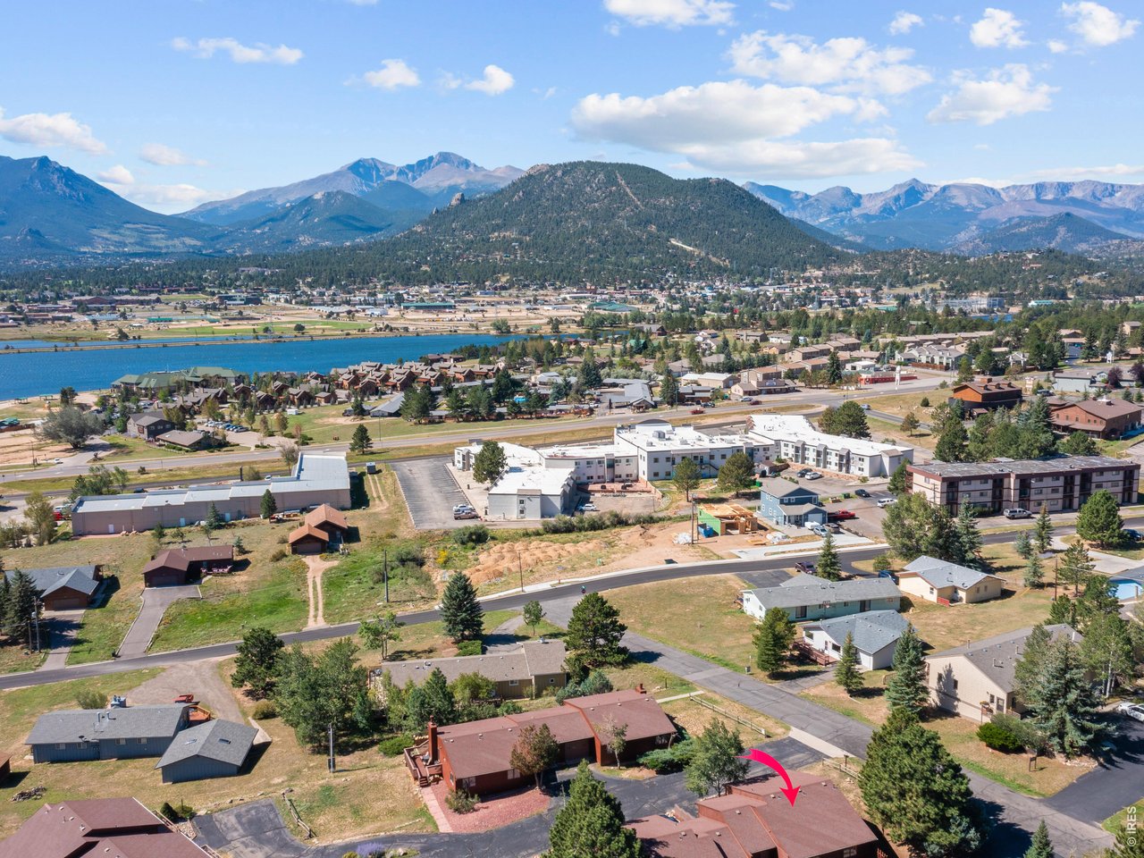 Property Photo 6 Conveniently located to Lake Estes and downtown Estes Park