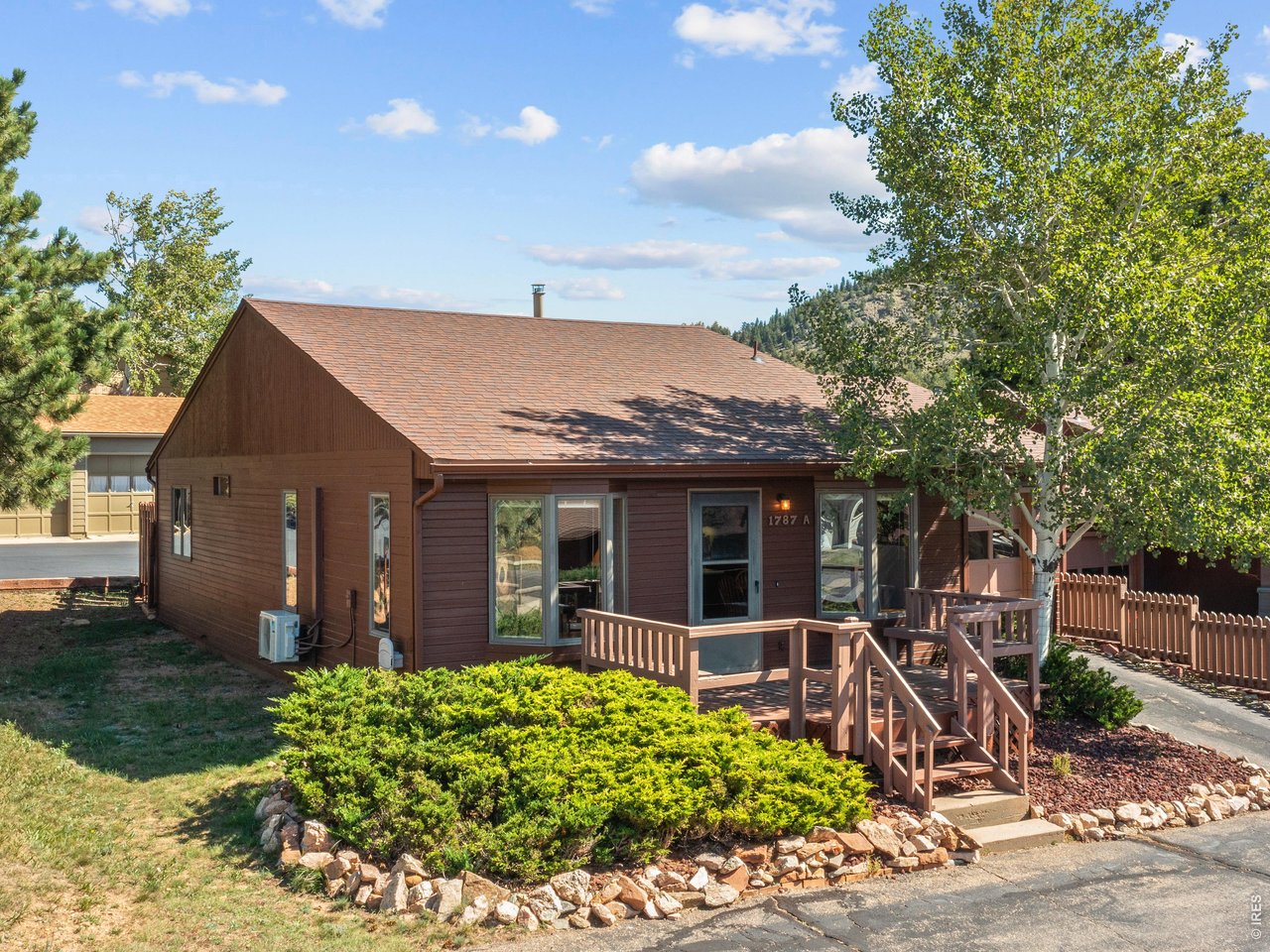 Property Photo 1 Mountain Views, Southern Exposure & Main-Level Living!
