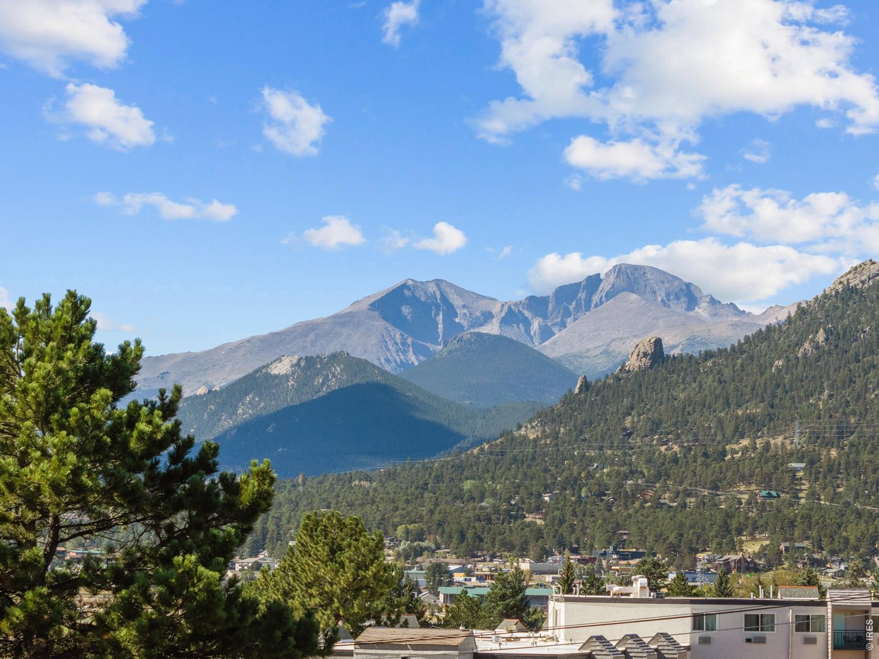 Property Photo 5 Ideally positioned to capture beautiful southern exposure and panoramic views of the snow-capped Continental Divide