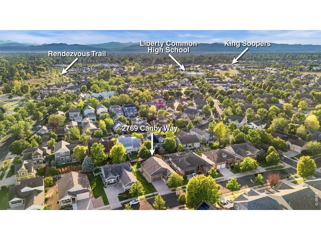 Property Photo 40 Convenient 2-minute drive to the King Soopers shopping center at Drake and Timberline.