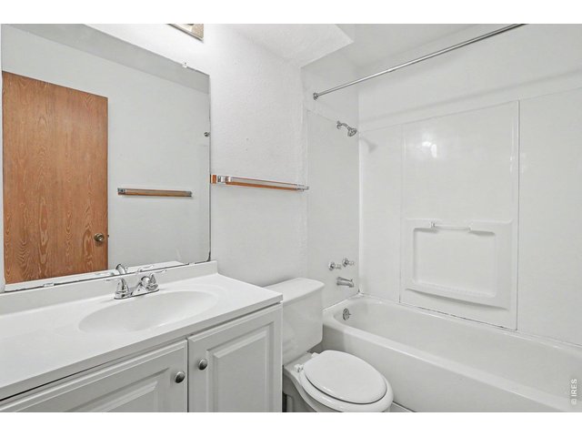 Property Photo 13 Hall Bath