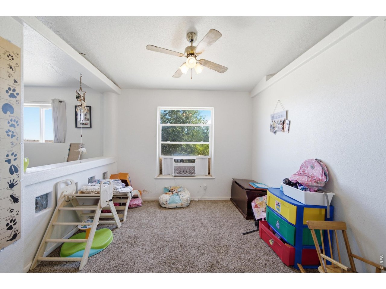 Property Photo 22 Great flex space area or could be used for formal dining.