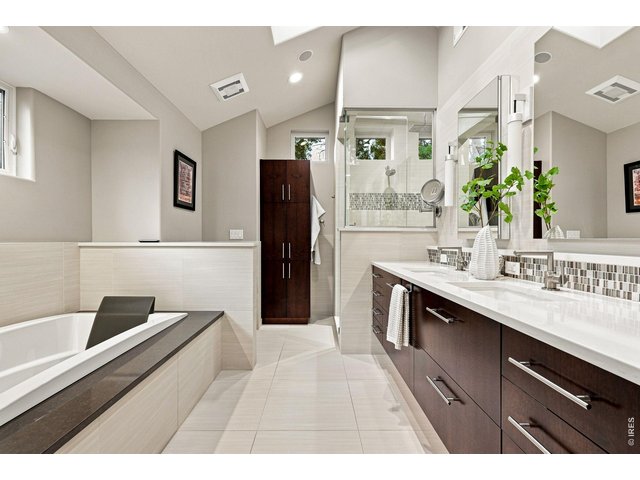 Property Photo 27 Primary bath with heated floors, Sauna Like features