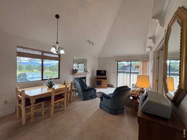 Property Photo 3 Bright with natural light