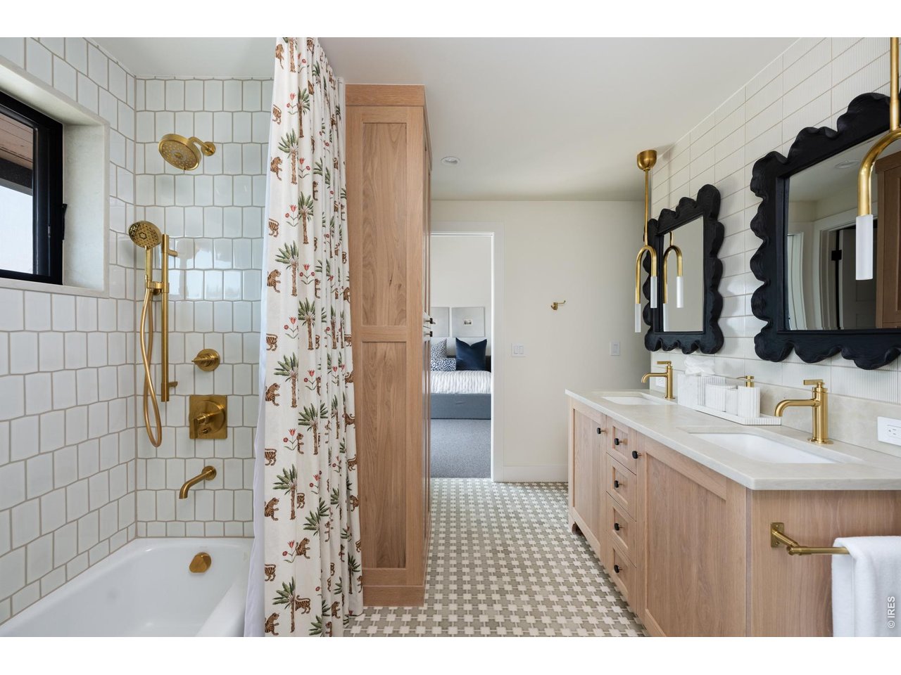 Property Photo 25 