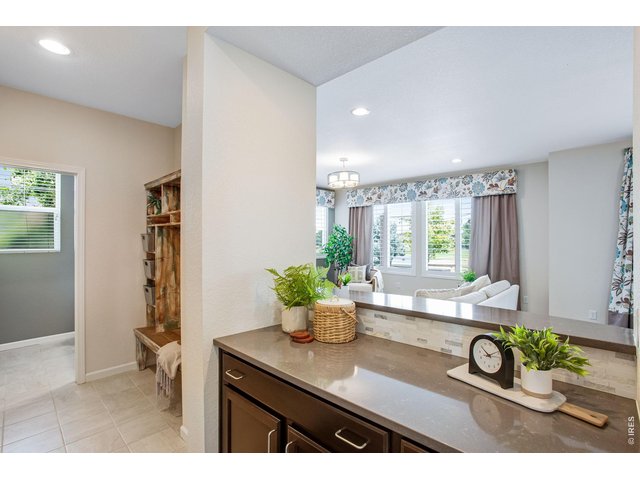 Property Photo 23 Beverage station and corner mudroom