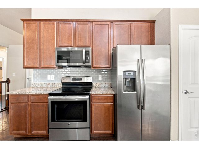 Property Photo 14 Kitchen