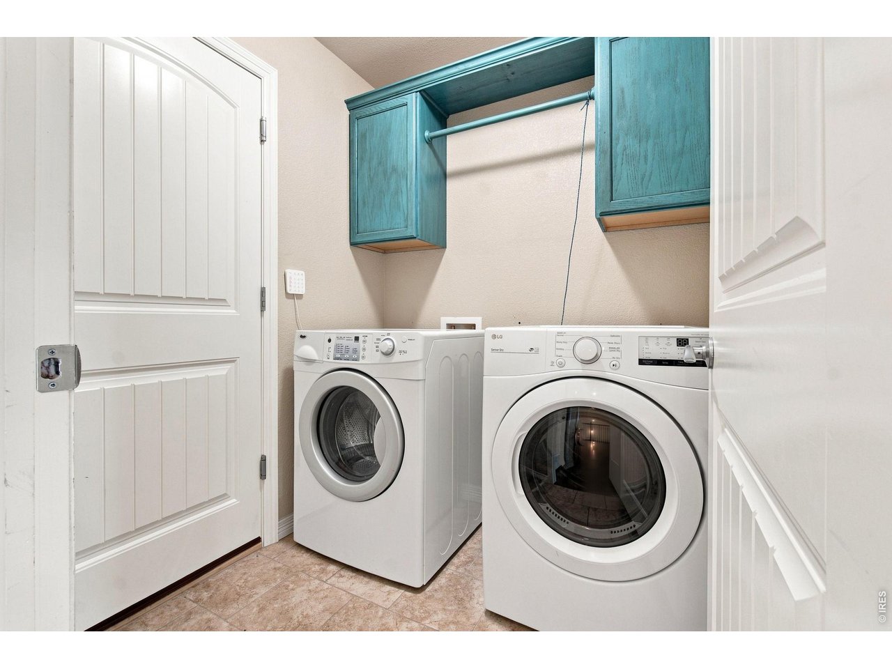 Property Photo 17 Laundry