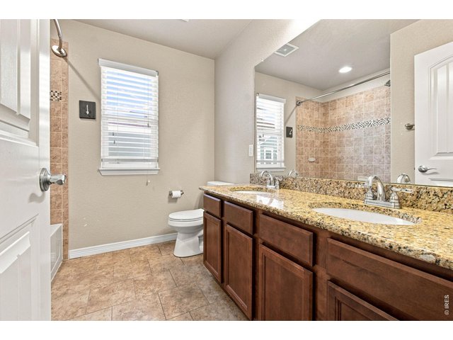 Property Photo 27 Main Bathroom