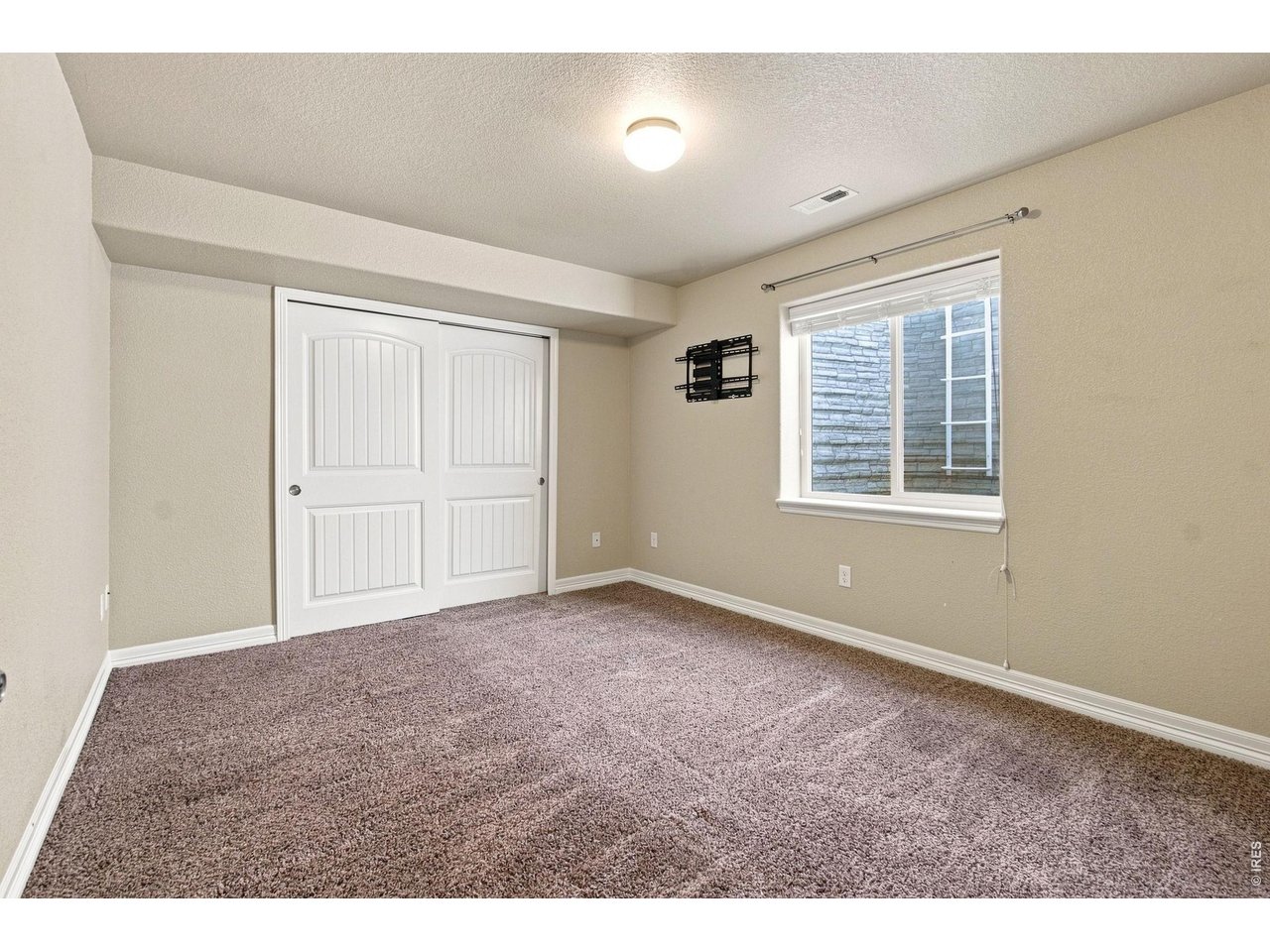 Property Photo 31 Bedroom 4