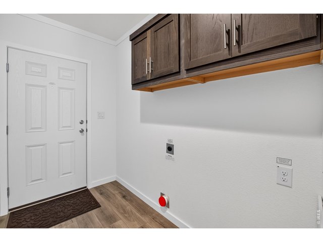 Property Photo 23 Laundry Room