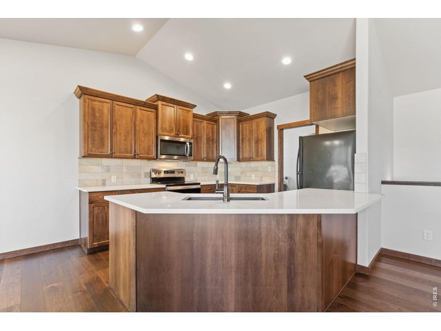 Property Photo 12 All appliances included