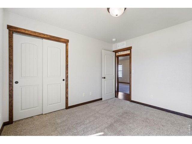 Property Photo 18 Large closets