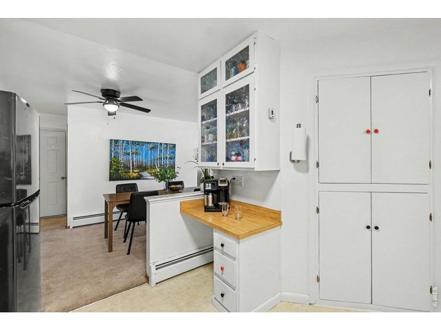 Property Photo 9 Kitchen storage!