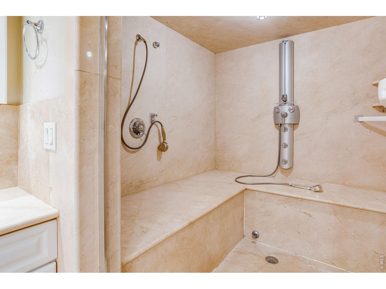 Property Photo 40 Steam shower