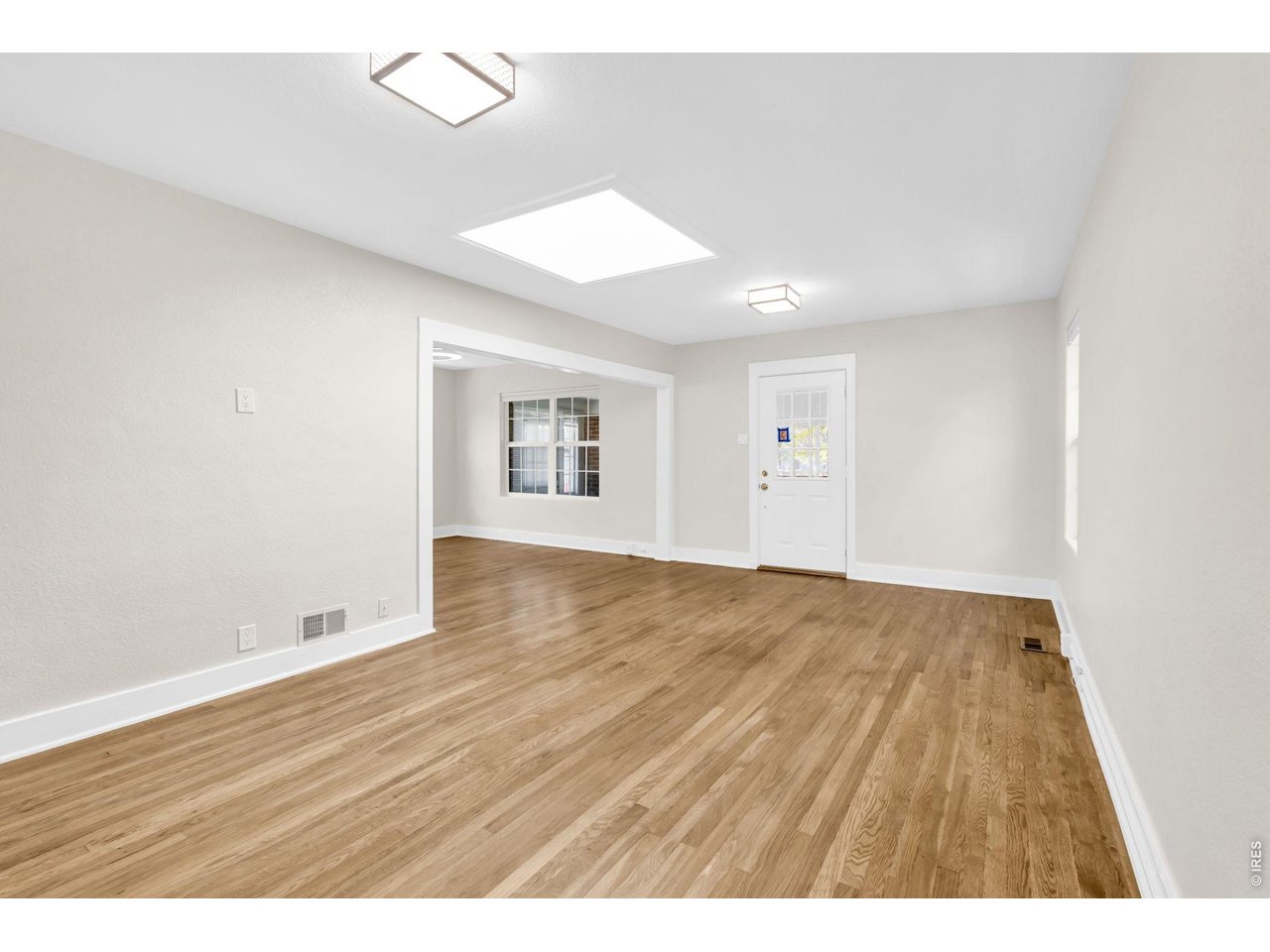 Property Photo 17 Natural light shines at every corner.