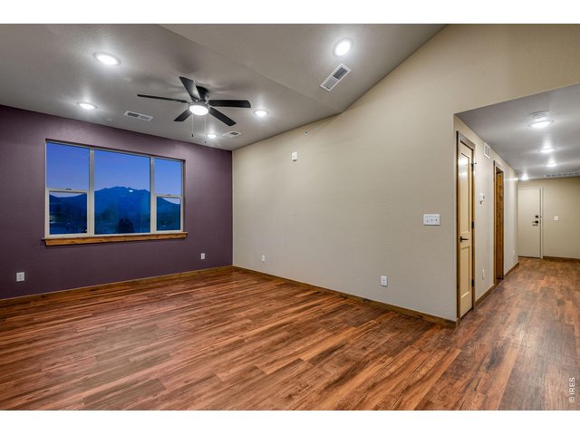 Property Photo 9 Bright atmosphere in this top level unit.