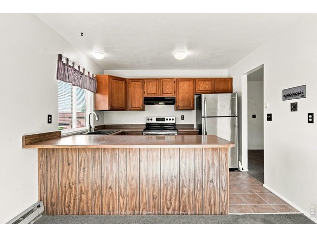 Property Photo 11 Eat in Kitchen
