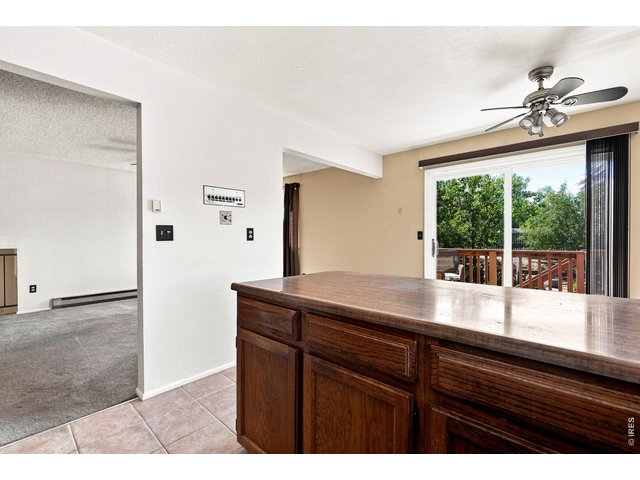 Property Photo 15 Eat in Kitchen