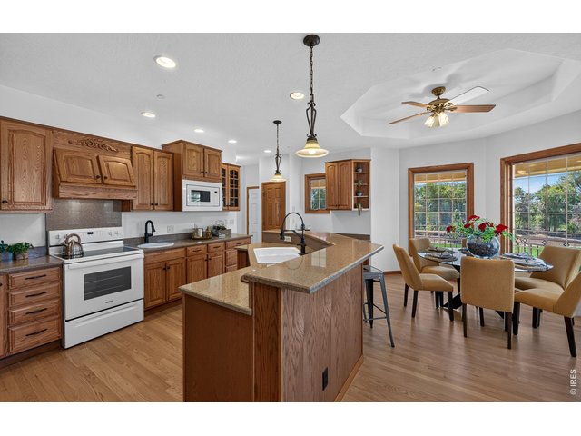 Property Photo 15 