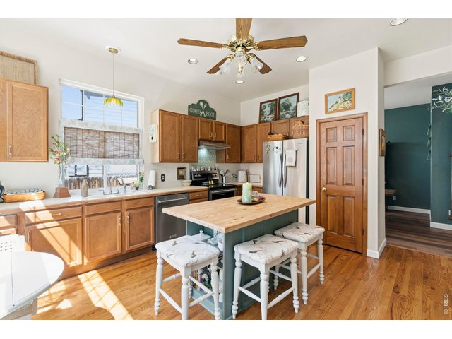 Property Photo 26 New kitchen island.