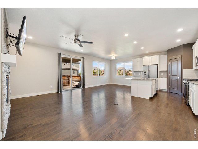 Property Photo 6 Large open concept great room and kitchen.