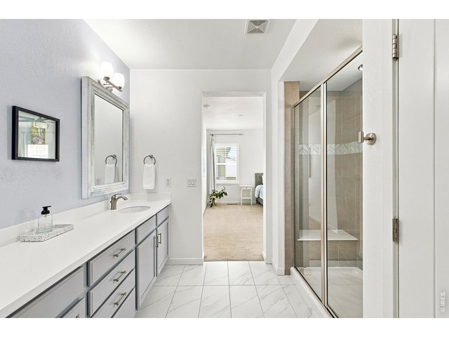 Property Photo 22 Primary Bathroom