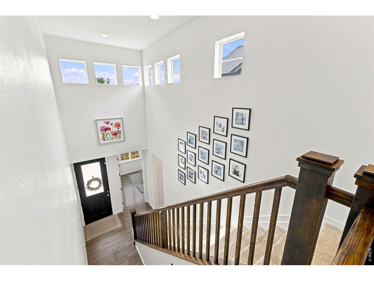 Property Photo 19 2 Story Foyer