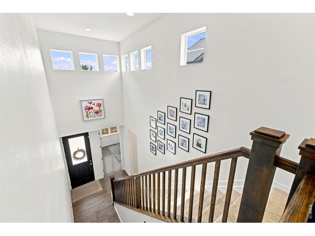 Property Photo 19 2 Story Foyer