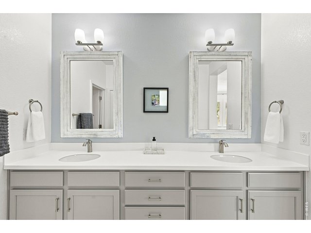 Property Photo 23 Elongated Double Vanity