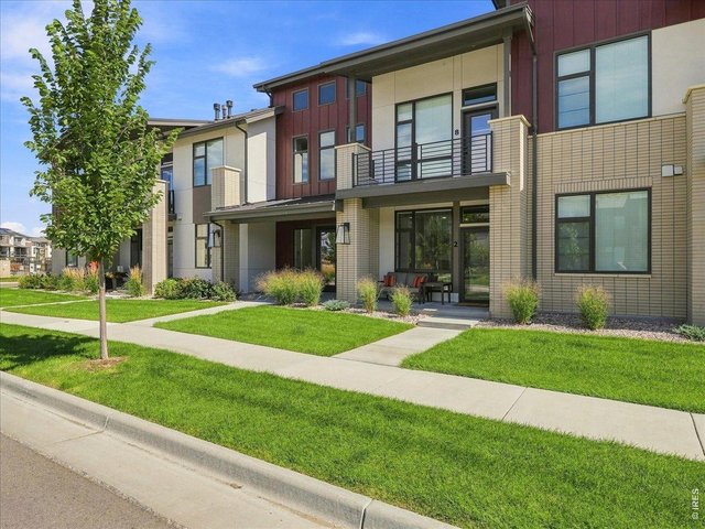 Property Photo 2 Ground floor condo with private exterior entrance and spacious patio