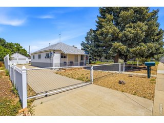 113 5th St Dacono, CO 80514