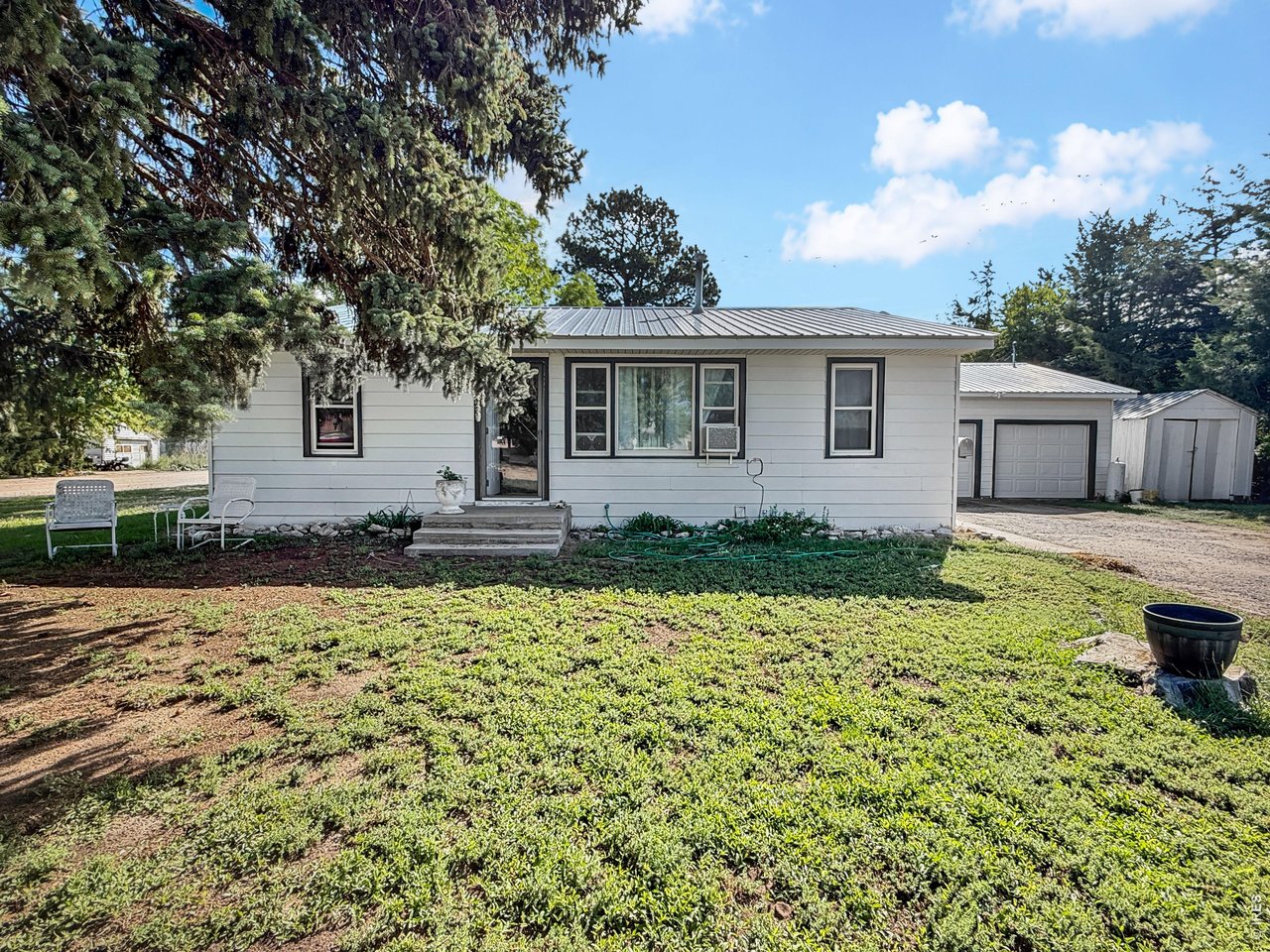 Property Photo 25 
