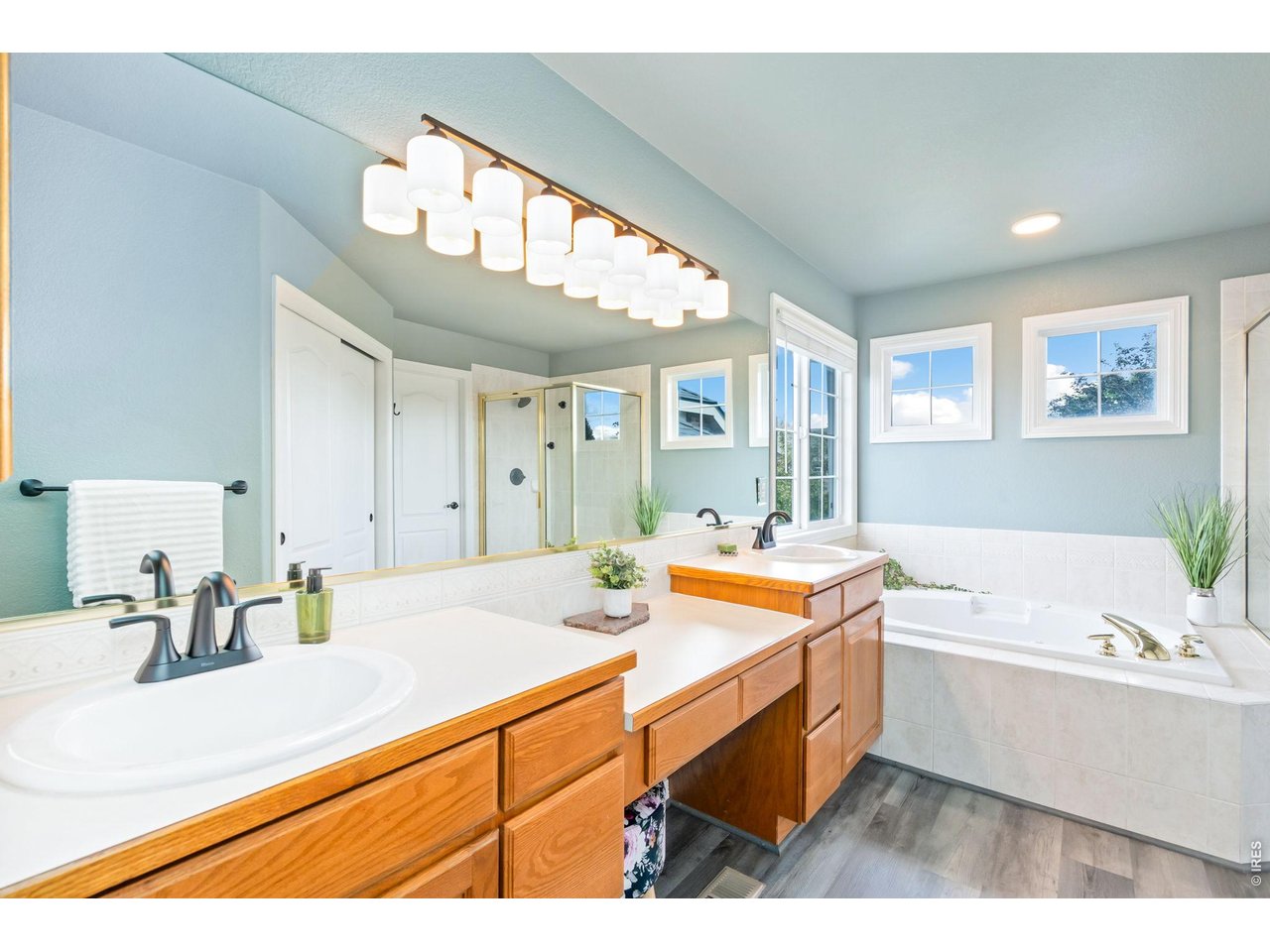 Property Photo 27 