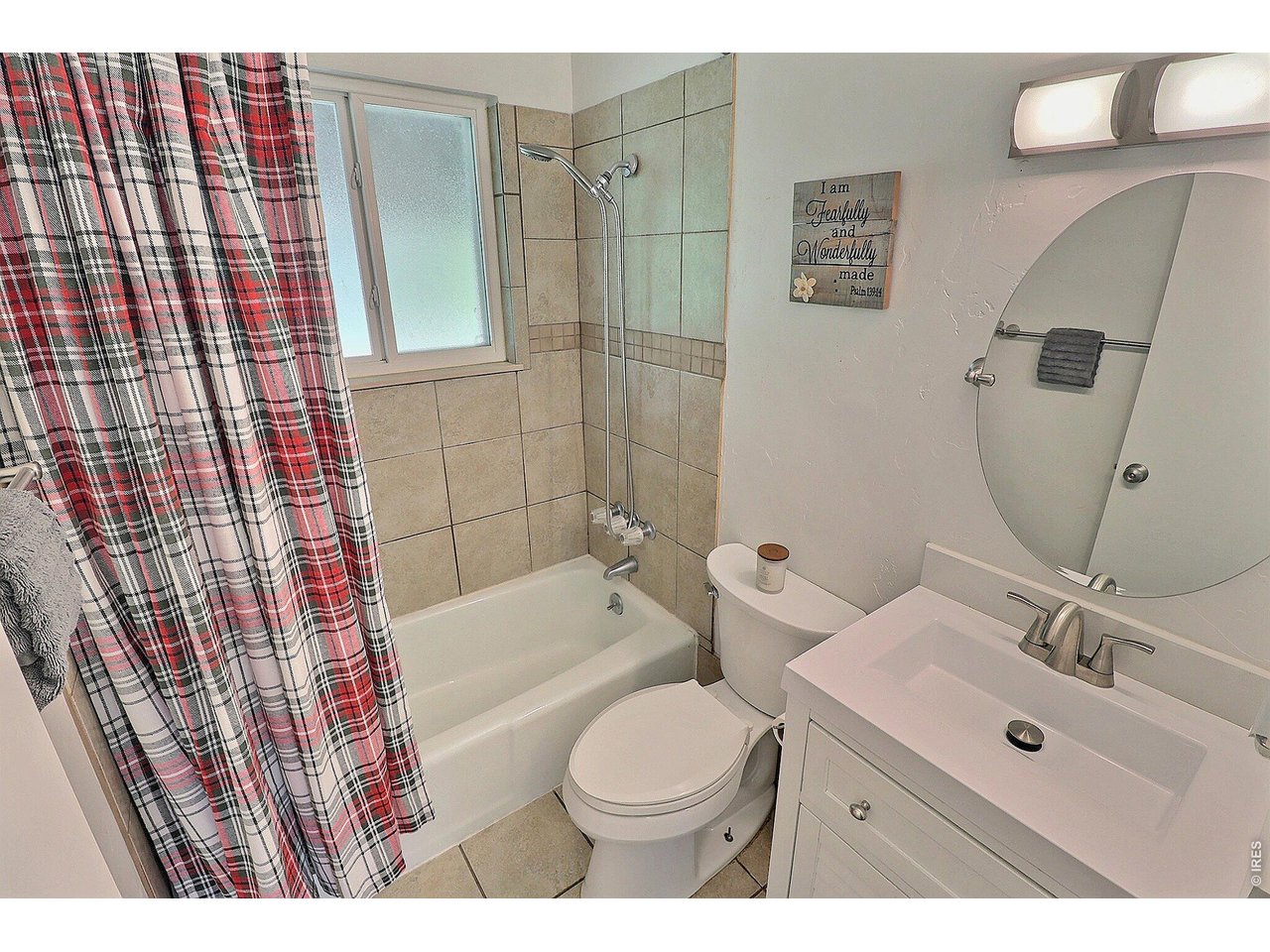 Property Photo 21 Main Bathroom