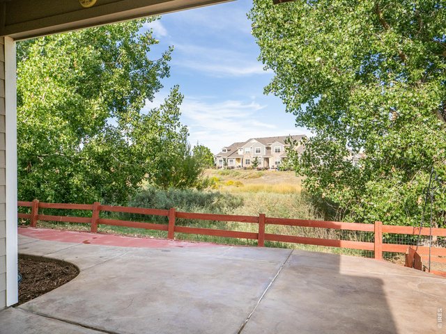 Property Photo 13 Private open space
