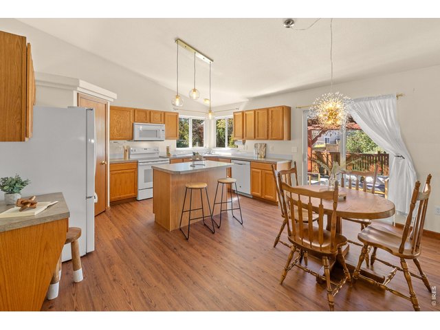 Property Photo 4 Large Kitchen Area