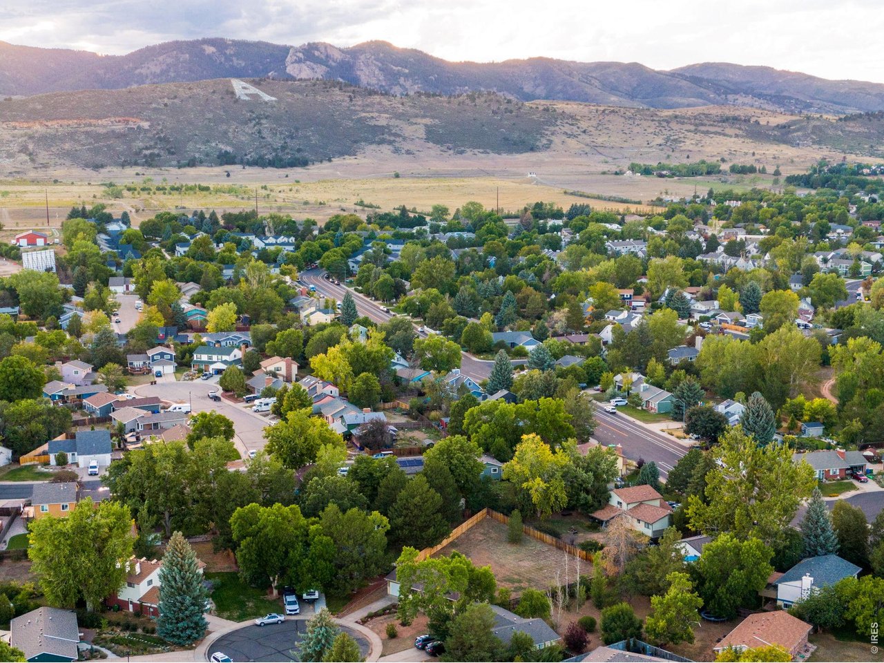 Property Photo 5 Located minutes from CSU, shopping, dining, breweries, entertainment, parks, trails, and endless outdoor recreation, with Old Town Fort Collins only a short drive or bike away.